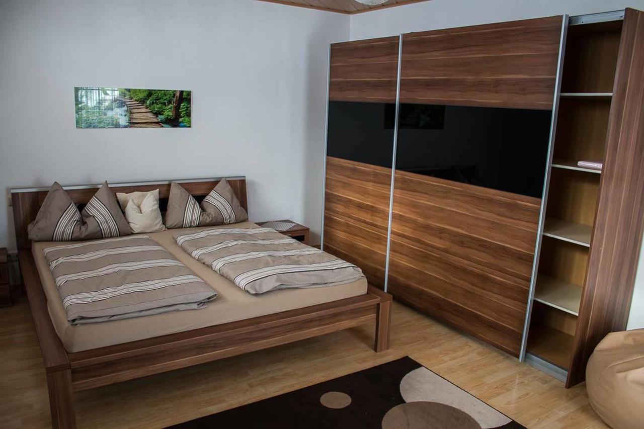 Ferienwohnung Mirtei Hohenau Екстер'єр фото